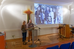 P1093459OABweb